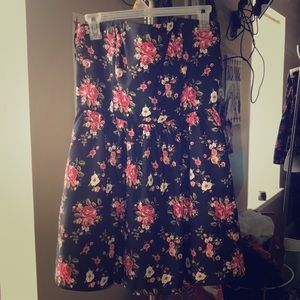 Forever 21 strapless dress